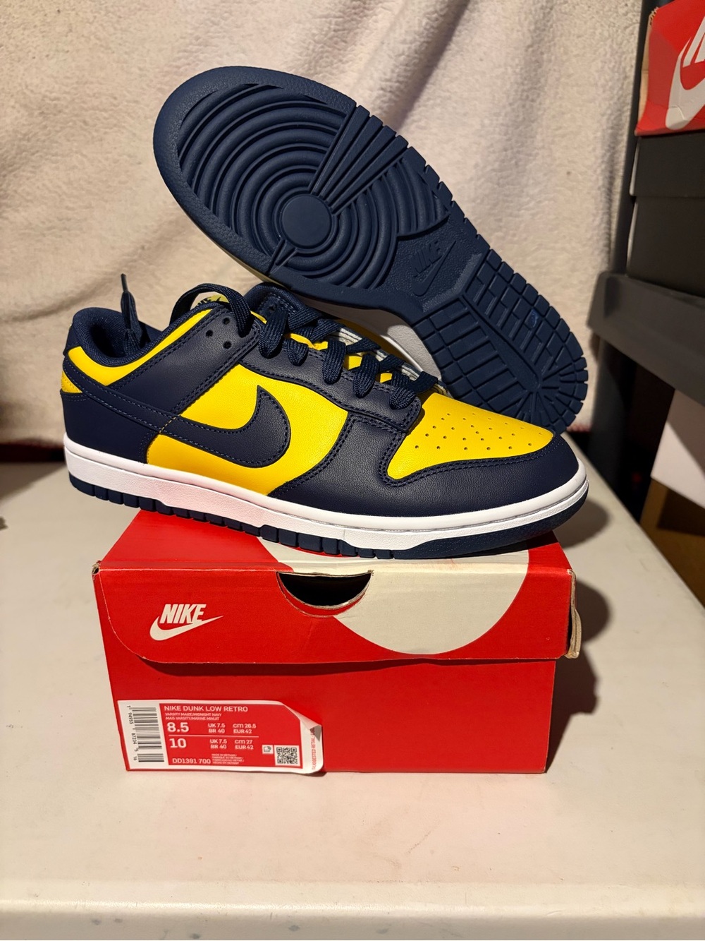 Nike Dunk Low Michigan - Brand New Size 8.5